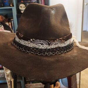 Dr Jones Fedora With A Twist